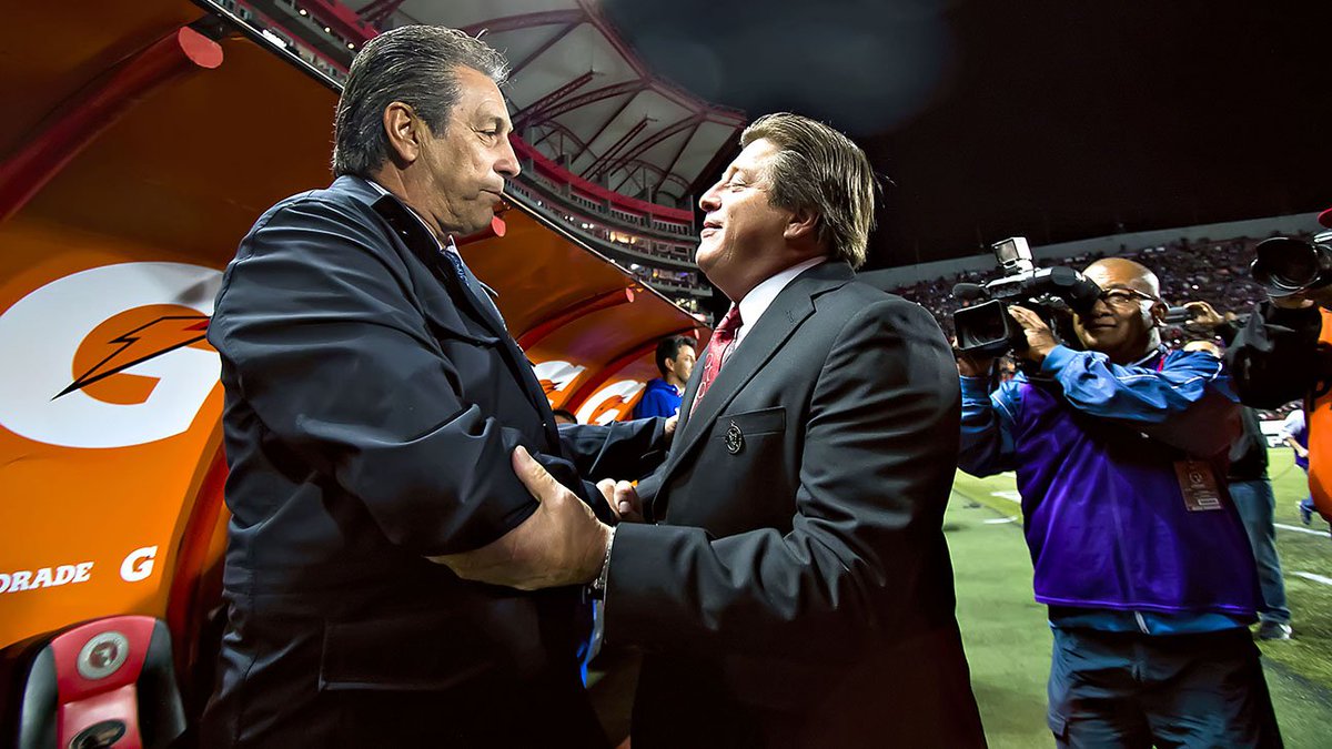 Xolos y Cruz Azul no se hacen daño - CagQyDLWEAE95cq