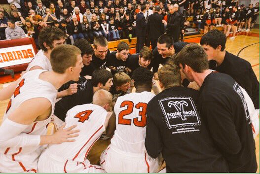 Hell of a night.. With my boys 💯✊🏾🏀 #Redbirds