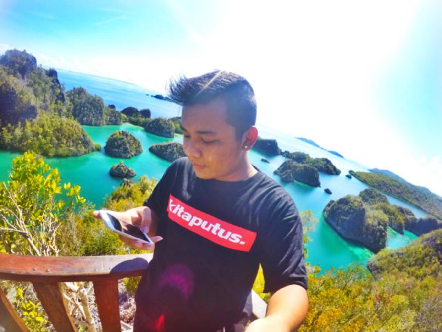 Ini <a href="/AnggaRachmadha1/">Angga Rachmadhany</a> with #kitaputus at Raja Ampat