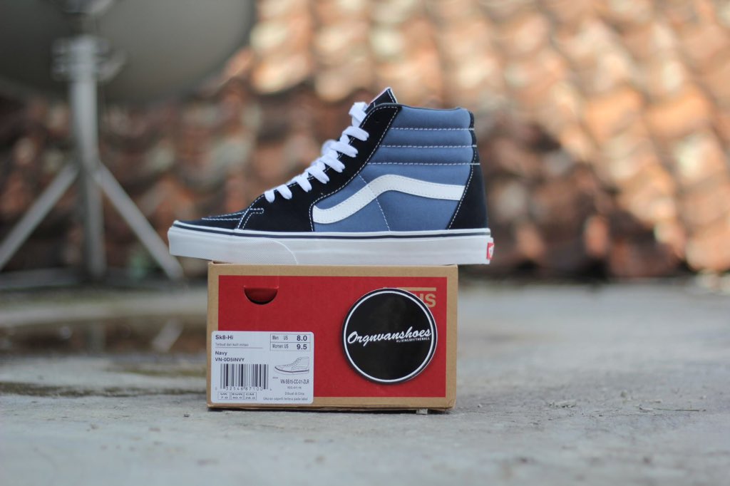 Sk8 Hi Classic Navy Size 8 &amp; 9
BNIb
Wa/sms 08982738648
<a href="/walkoffVANS/">IG : walkoffvans</a>
@svnshoes 
<a href="/Avaults/">VAULTS</a>