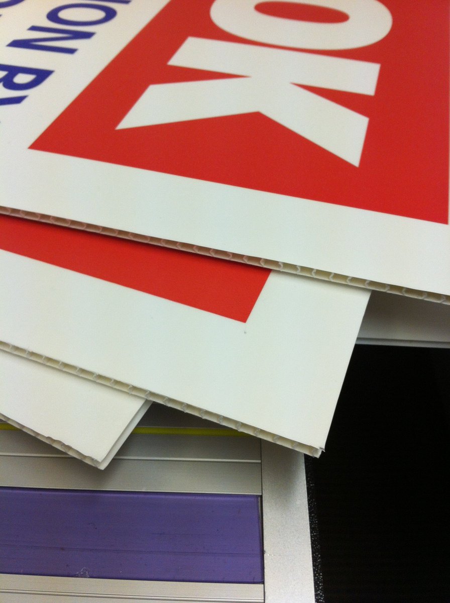 BFramedUK's tweet image. Promote your Farmers / Artisan Market this weekend with Correx Board Signs - A5-A0 available. #correxsigns #retail