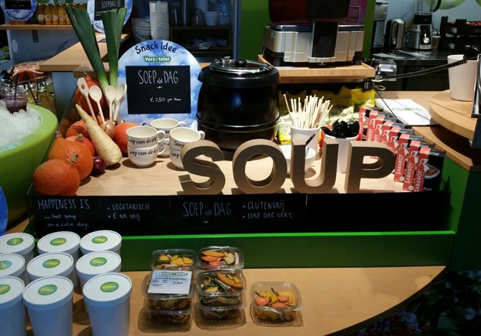 Ben je in #Rotterdam #vandaag?Kom dan langs <a href="/VersvandeTeler/">Versvandeteler</a> voor een kom heerlijke soep, geen #E-nrs en #glutenvrij!