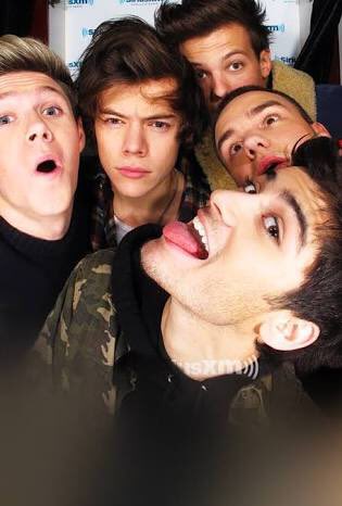 ONEDIRE84275172's tweet photo. #洋楽好きな人RT  
#1D好きな人RT  
#R5好きな人RT
#RT・いいねした人気になったらフォローします https://t.co/AzTEJkVgw1