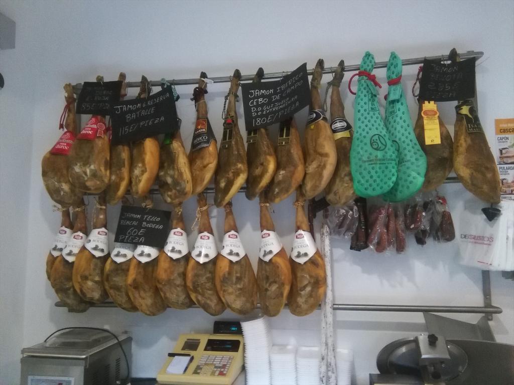 SoleraFrancisco's tweet photo. Degustos!!!calidad,servicio y seriedad al servicio del cliente. https://t.co/fPwNHvn6UN