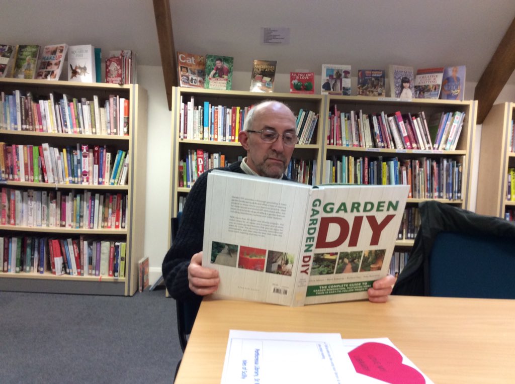 StMarys_Library's tweet photo. We love our library #librariesday #mypubliclibrary https://t.co/jOxl6upRR1