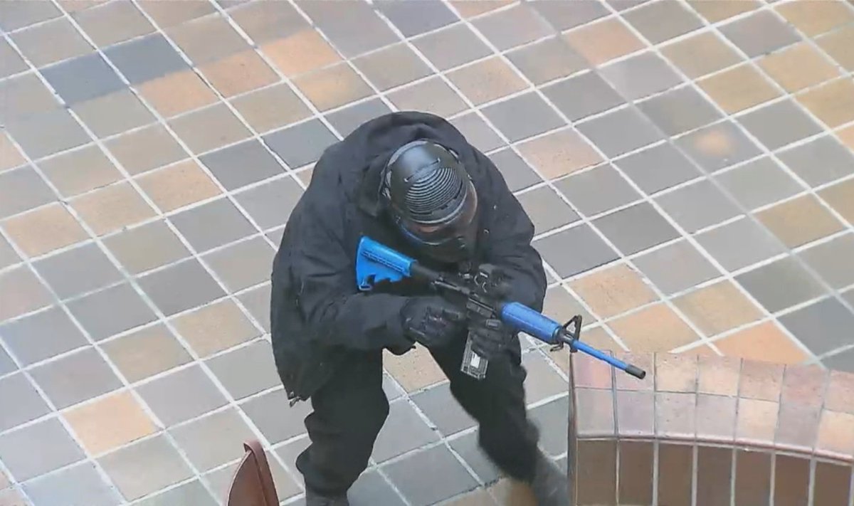 See how police & firefighters train to keep you safe, in the event of a terror attack. bit.ly/1XasPGd?utm_me… https://t.co/m310Uh2J7i