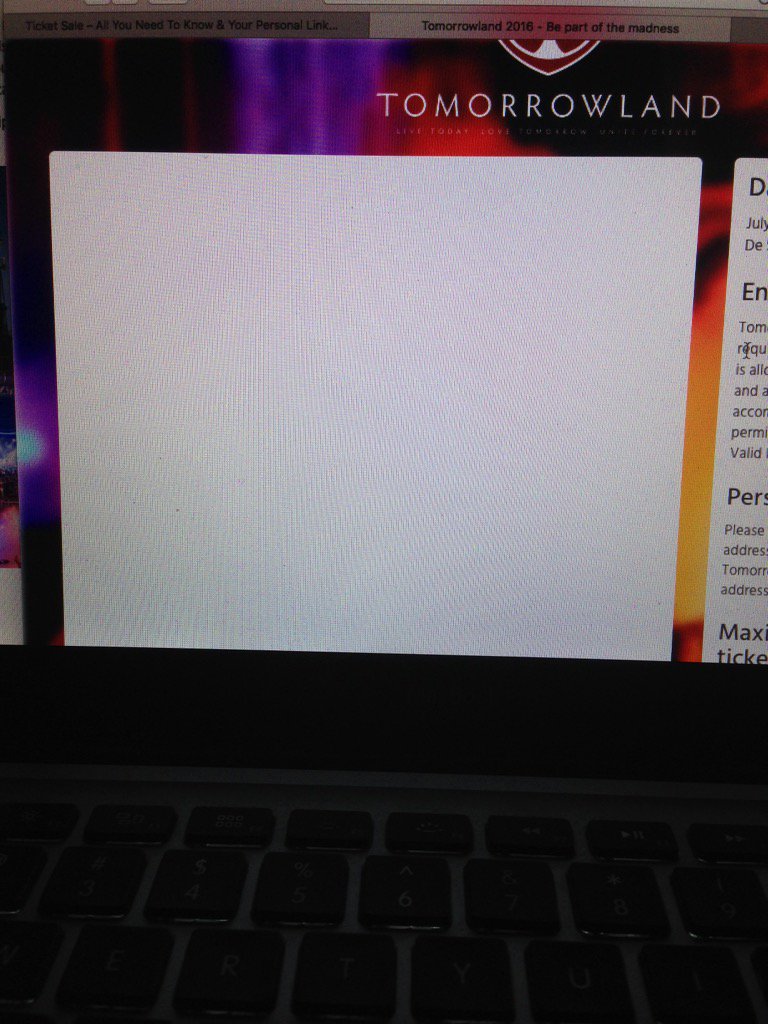 ElleGrim's tweet photo. Has anyones info page turn white? Wtf does this mean? Help me out here!! #tomorrowland https://t.co/FtDWG9QTjm