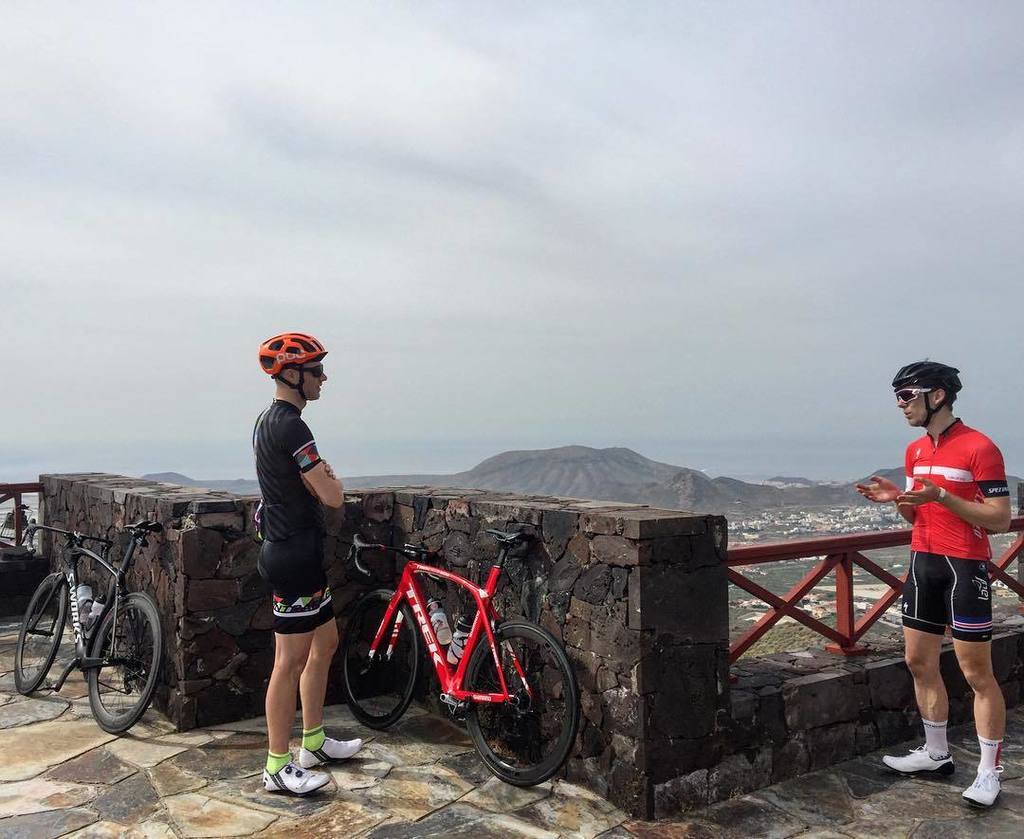 oskarom's tweet photo. Caption this! #trekalized #tene16 #kriacycles #iamspecialized #madeinmts #tindur #hreysti https://t.co/ZOpIPYW8ck https://t.co/fJrAKzFA4h
