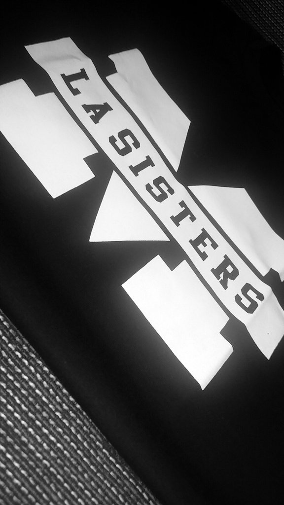 ohitsquintyx's tweet image. M-Tee is binnen 👌💯 @_LASISTERS @monicageuze