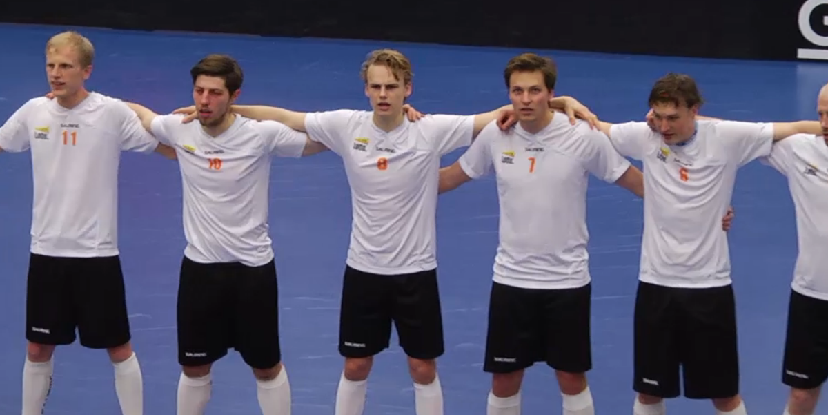 WE ZIJN #SUPERTROTS! Onze #floorball topper in Oranje. <a href="/NeFUB/">NeFUB</a> <a href="/FloorballMenNED/">Floorball Men NED</a>