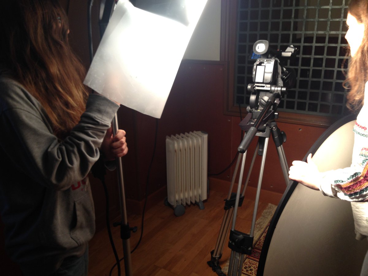 encontinuo's tweet image. Locutorio/ planos recursos/