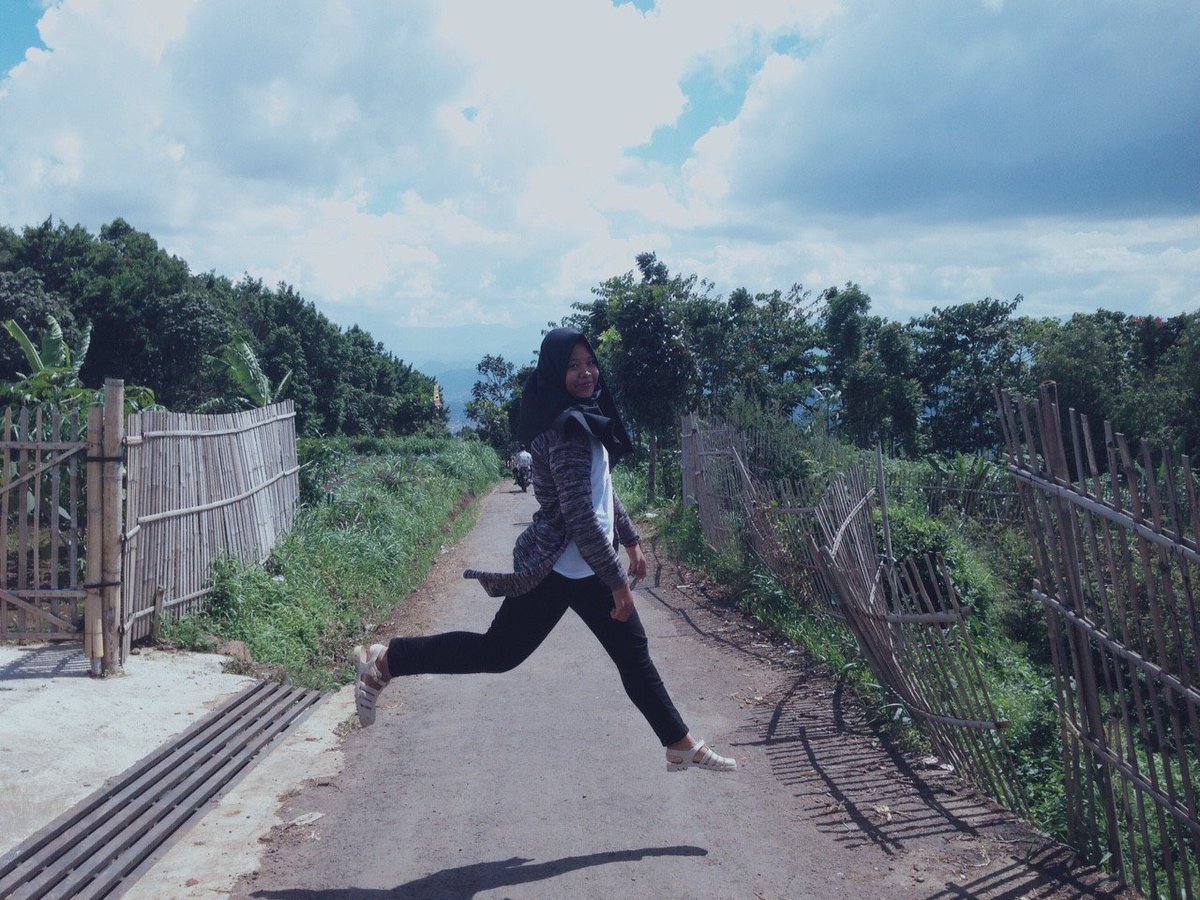 Rika Riana (@rikarianard) on Twitter photo 