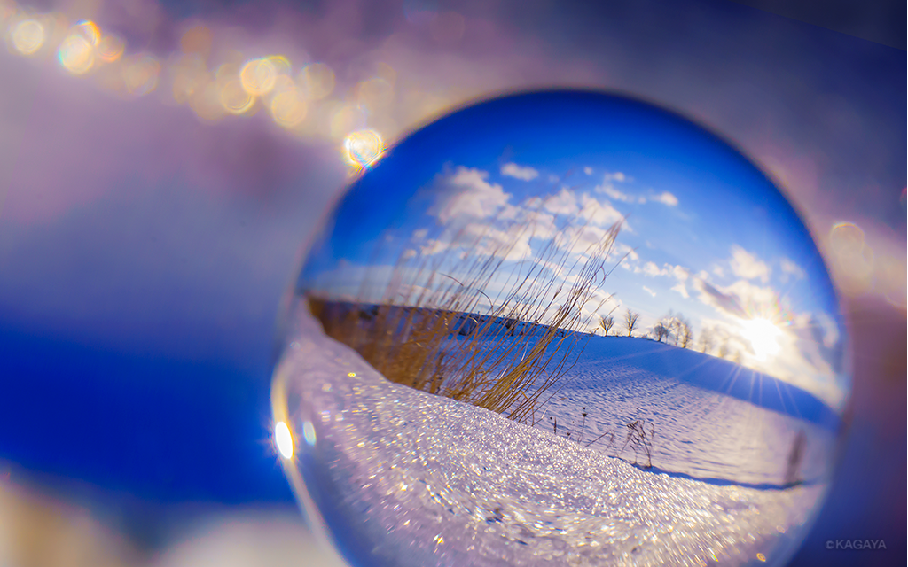Kagaya 冬の贈り物 今日もお疲れ様でした 明日も素敵な一日になりますように 過去の写真より レンズ前のガラス玉を撮影 北海道美瑛にて T Co 7l8ncwqyee Twitter