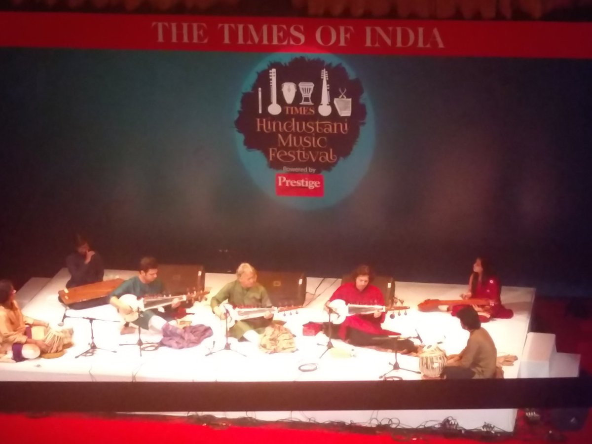 Awesome performance by ustad Amjad Ali Khan and sons at #HindustaniMusicFestival