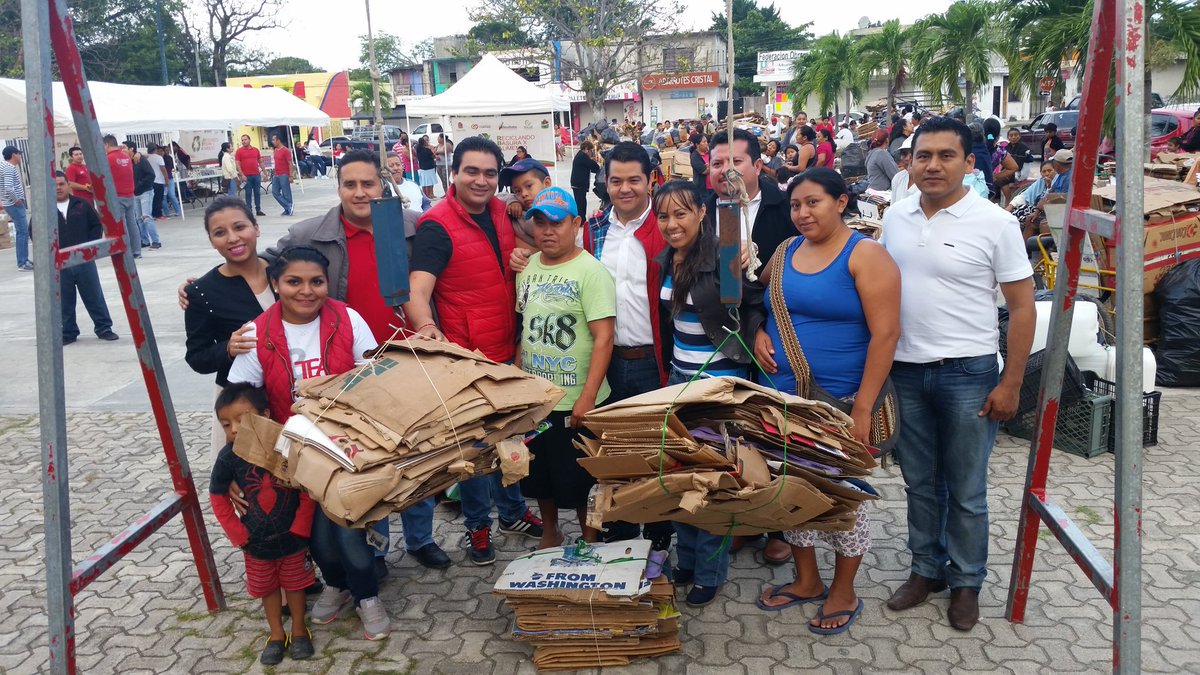 pechan_angel's tweet image. Con gran éxito se realiza en #Tulum el Prog del Gob @betoborge #RBasuraXAlimentos @Armando_Angulo @OscarCondeCanto