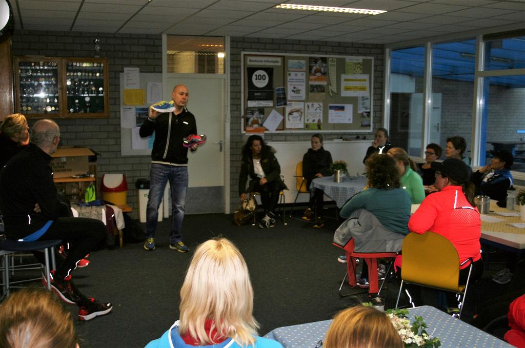 <a href="/Run2DayEmmen/">Run2DayEmmen</a> gaf vandaag info over hardloop schoenen/kleding aan deelnemers clinic @4mijlvanEmmen #hardlopen #emmen