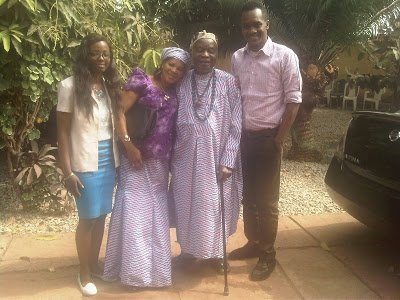 biafrantimes's tweet photo. FAMILY WRITERS VISIT TO MAZI NNAMDI KANU'S HOME https://t.co/gxvDSKui8O https://t.co/Nz1AIviQI8