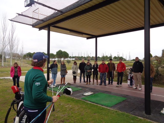 Clinic en <a href="/GolfCuenca/">CuencaGolfClub</a> con el equipo Net Working. Lo han pasado genial con <a href="/Alvac93/">alvaro sanchez</a>  <a href="/eldiamasdulce/">El Día más Dulce. Bodas</a>