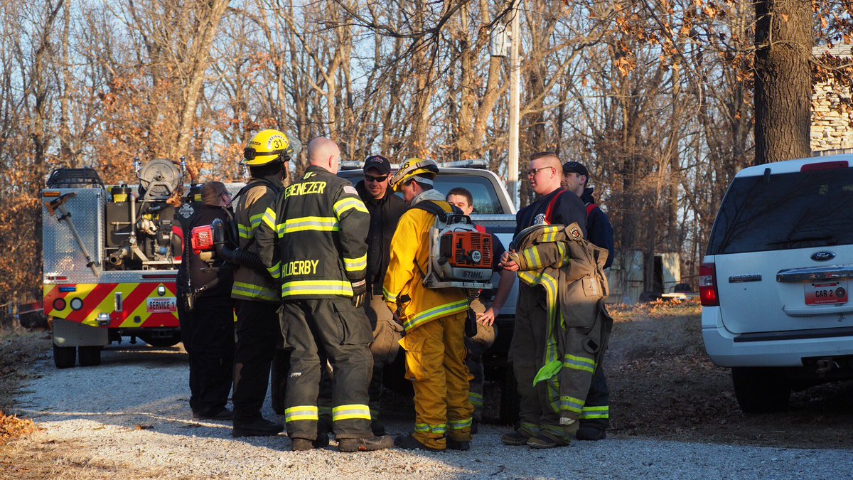 kytv's tweet photo. Multiple agencies fight morning brush fire west of Fair Grove: https://t.co/NlzdgXqMNg https://t.co/oUbyqxAeNP