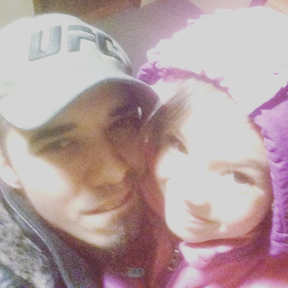 JesseLeduc's tweet photo. 6 Years Ago Feb 6 2010,You Were Born My Flawless Little Angel,Love You Forever❤️⚡️
#JessNJenn October 2015 ❤️⚡️❤️ https://t.co/T6cIsjNtpg