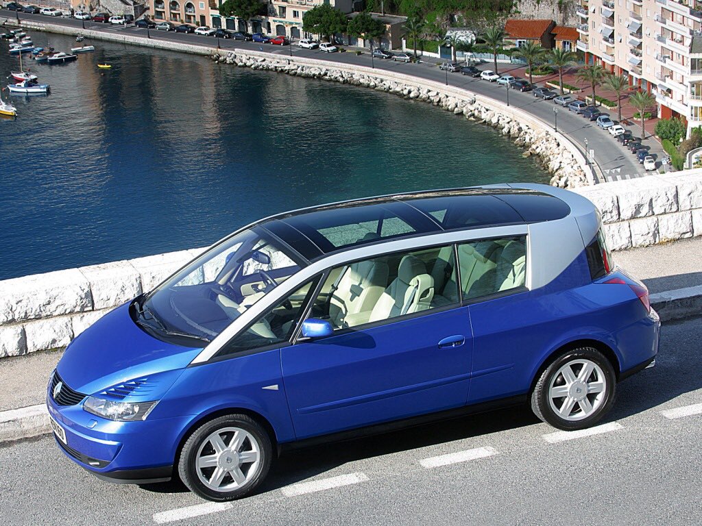 Avantime_Life's tweet photo. Cheer up! You're looking at a #RenaultAvantime #Renault #MultipleWindowsCreatingANiceBreeze @Renault_NL #FrenchTech https://t.co/Xg6YK56pL5