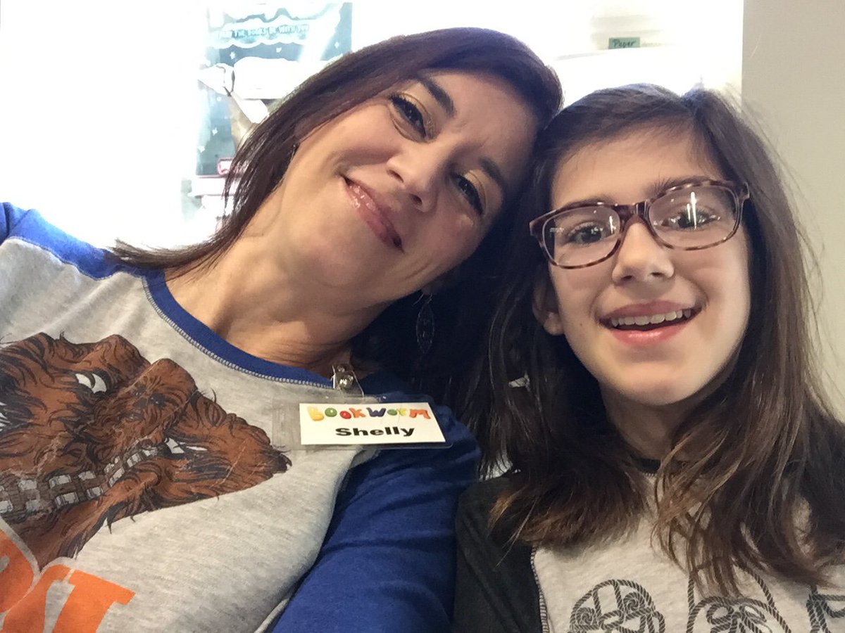 LibraryShellyL's tweet image. Getting ready to @bookwormbkfest!!