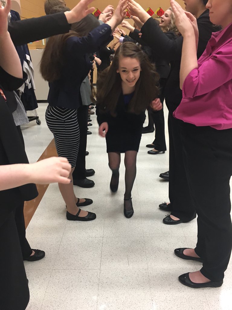 OESpeechTeam's tweet photo. Speechies are the best!! Just a tunnel of support and love for our teammates!! #tradition #speechies #regionals #oe https://t.co/Xr92sN0h4x