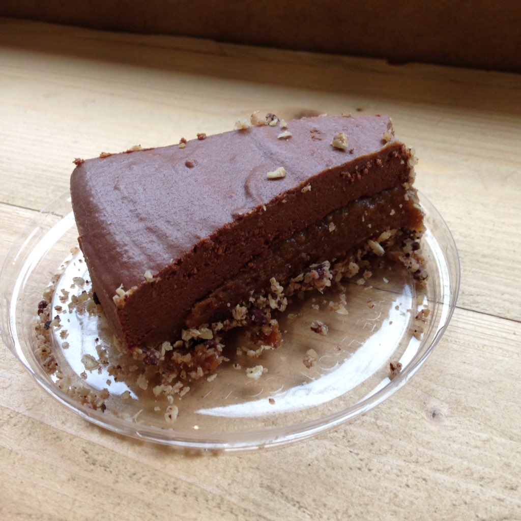 We've also got some delicious Chocolate &amp; Peanut Butter Mud Pie (no mud included 😘)! #vegan #veganfood