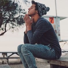 🌱New RP Account 🌱
🌱 Cameron Dallas Fake 🌱
🌱 Not New to RP 🌱
🌱 Single Ship 🌱
🌱 Ships with Chemistry 🌱
🌱 RT? 🌱