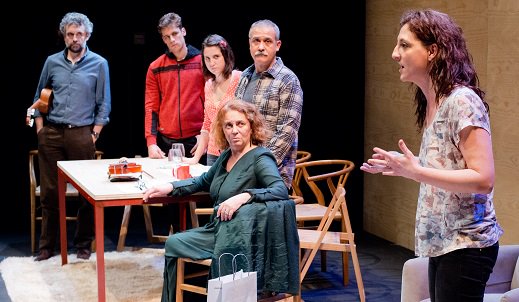 elteatrero.com/2016/02/05/cri…
ENHORABUENA <a href="/paudura72/">Pau Durà</a> y <a href="/Camomila_4/">Camila Viyuela</a> por vuestro excelente trabajo en #LaRespiracion