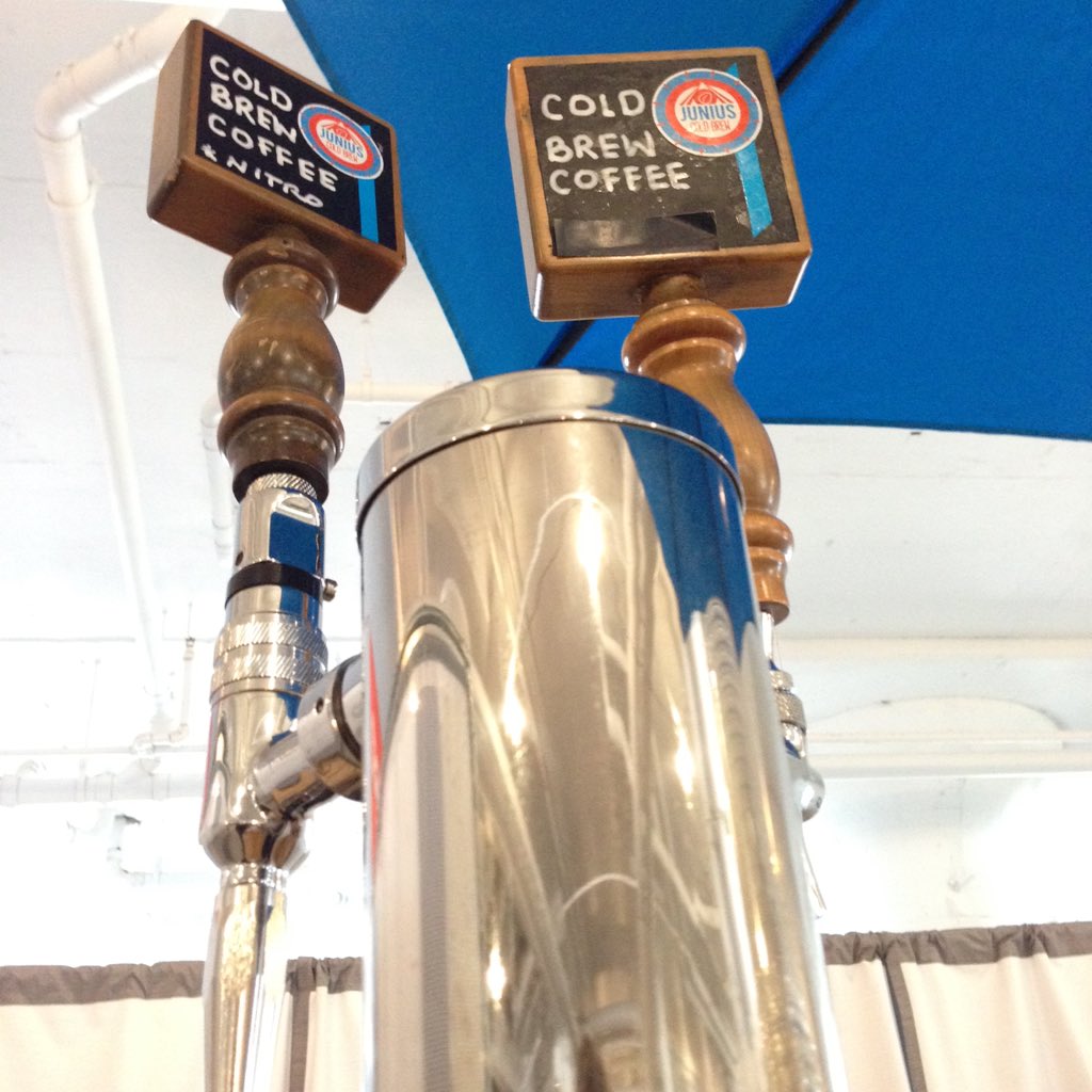 JuniusCoffee's tweet photo. #NitroColdBrew and cold brew ice cream floats. Now to 7pm! https://t.co/IzXnzzKAjf
