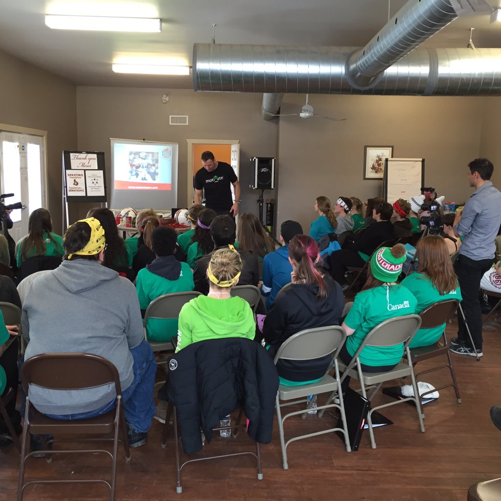 ACTIVATEprogram's tweet photo. ACTIVATE Ottawa - Renfrew County delegates with @Esteem_Team athlete @MarkHatfield66 @MotivateCanada https://t.co/zHyPQ4c9aq