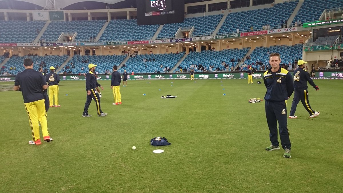 TheRealPCB's tweet photo. Match Day #HBLPSL #LAHOREvPESHAWAR @thePSLt20 @lahoreqalandars @PeshawarZalmi https://t.co/jNH2Ml4U4f