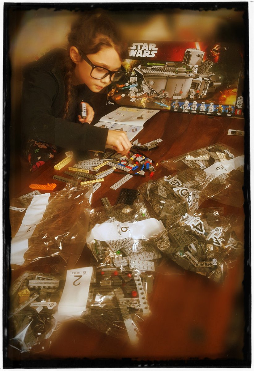 _Luke_Griffin's tweet photo. #StarWarsLego big build was waiting for a #rainyday #FirstOrderTransporter #Lego #Starwars @LEGO_Group https://t.co/WvQqihqIu6