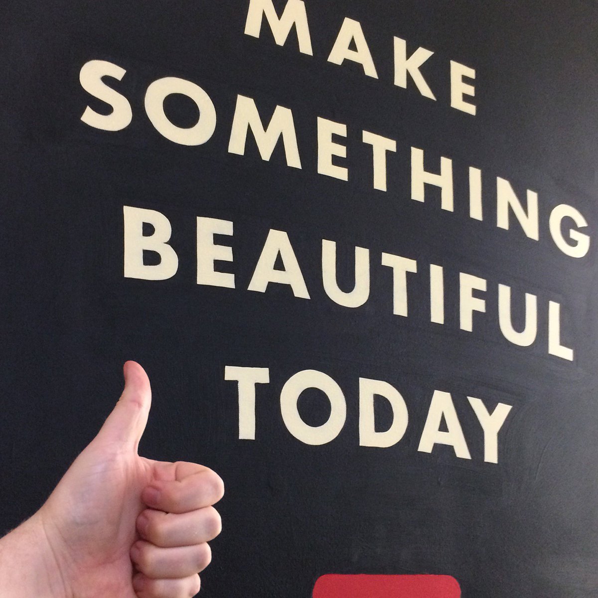 StudioTemporary's tweet photo. Making stuff. @switchyards #saturdayinthestudio #slapthesign // https://t.co/ZR7XCkSQmF