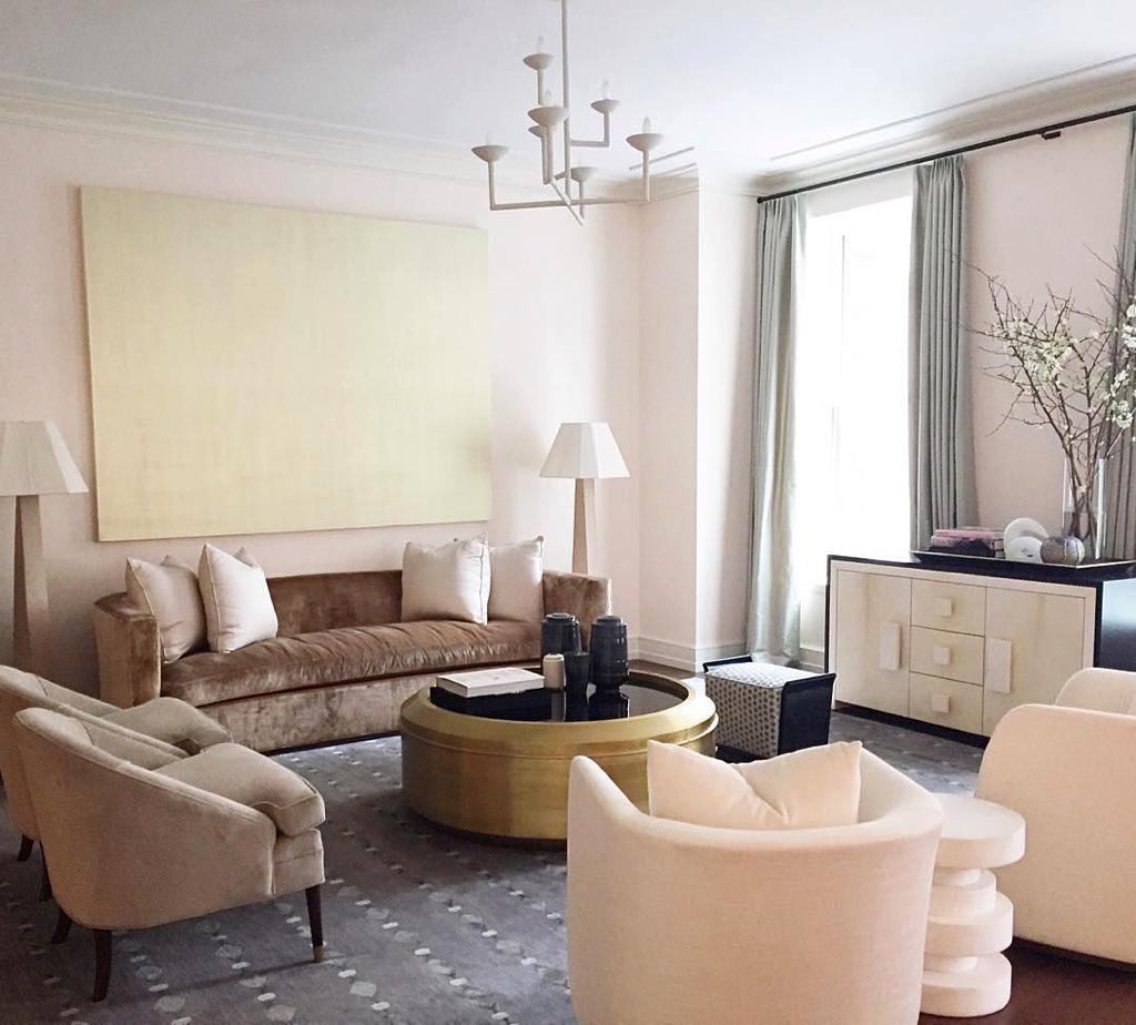Dreamy neutrals and plush furniture fill the new boutique apartments at 33 East 74th St designed by <a href="/ChampalimaudNYC/">Champalimaud Design</a>