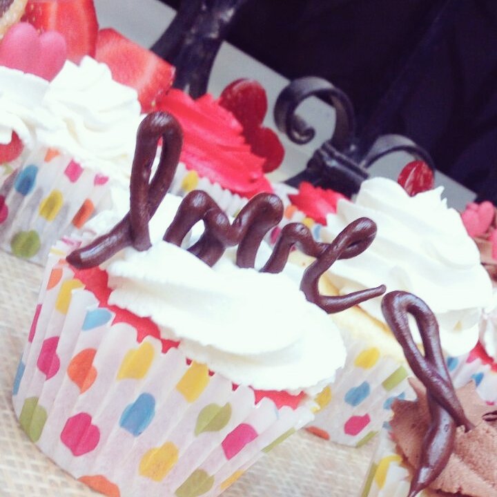ndagou_n's tweet photo. Cupcake Saint Valentin
#LittleThings
#Armadiat
๐๐๐
Love โกโก https://t.co/ePjxlqrUPO