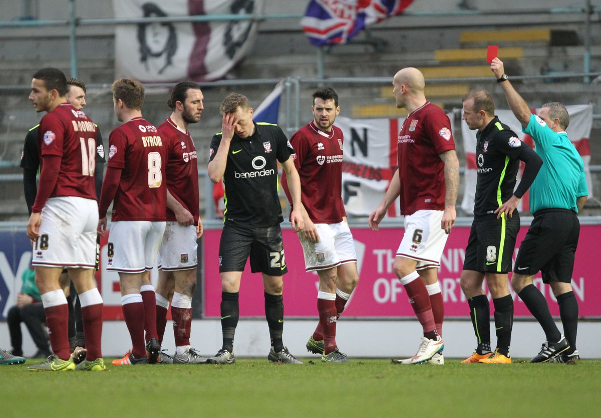 daveflettpress's tweet photo. York City unlikely to appeal against Luke Hendrie's "wrong" red card...https://t.co/v5KAFSmrm4 https://t.co/MIfVggpagj
