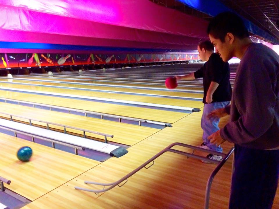 BLimitsInc's tweet photo. Everyone had a great time bowling! #community #Bowling #specialneeds https://t.co/ldvE9KIY1t