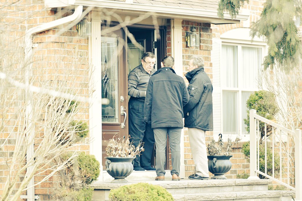 patrickbrownont's tweet photo. Fantastic response in #WhitbyOshawa for our Saturday super canvass with @lornecoe #Onpoli https://t.co/9TwUNTguD7