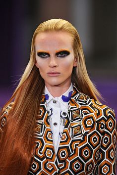 hcbackstaged's tweet image. #RIPAnneV she aint dead but after she broke up with Adam Levine everyone seems to think she is...