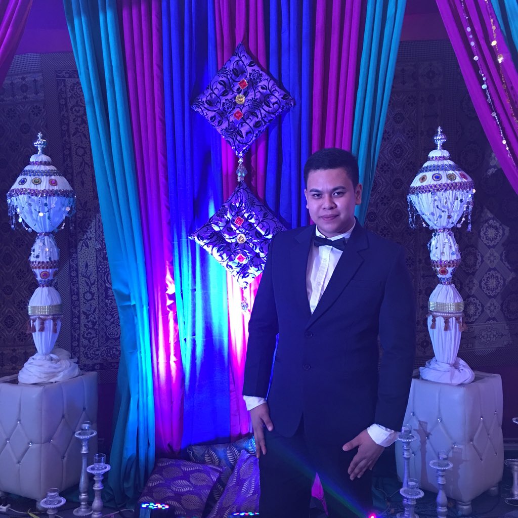 CollinSunga's tweet photo. And it's a wrap for this year's prom #MoroccanEscape #CCSProm2016 ๐ฎ๐๐ https://t.co/SD93IyZezq