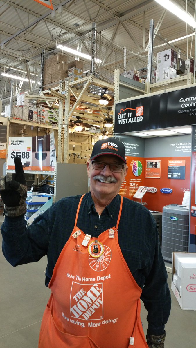SuperSpecialT's tweet photo. Jerry got the first lead of the day! @crburlison @RoWilliams1 https://t.co/SbASKUoXjo