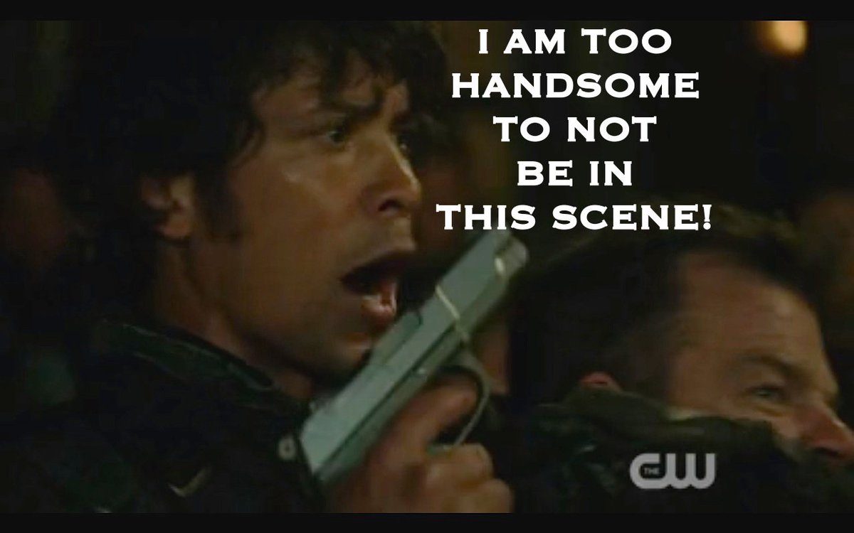 Is that a Polis grounder Bell is holding hostage here? Couldn't they find an extra who looks a bit more Grounder? :)