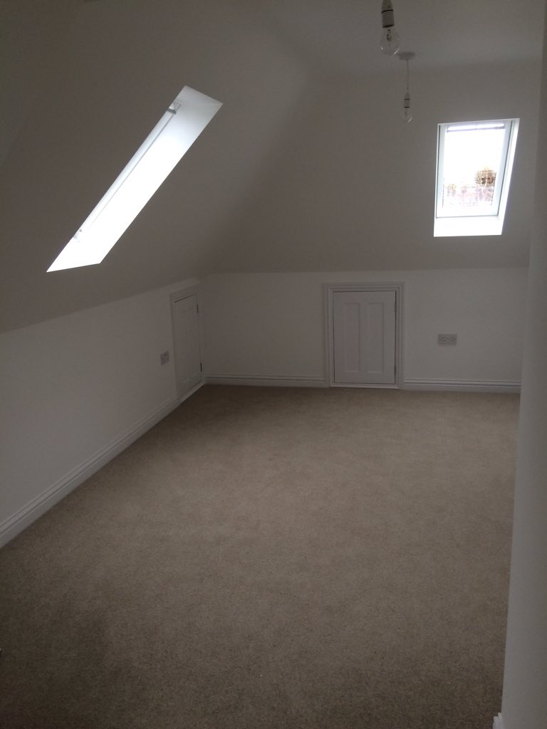 BalcatLtd's tweet photo. New loft conversion looking great. @leveltiling #Canterbury #kent #startup https://t.co/dNAt24IR5Q