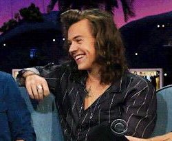 1DHQDaily's tweet image. RT if you love Harry! 

#VoteDirectionersUK #KCA