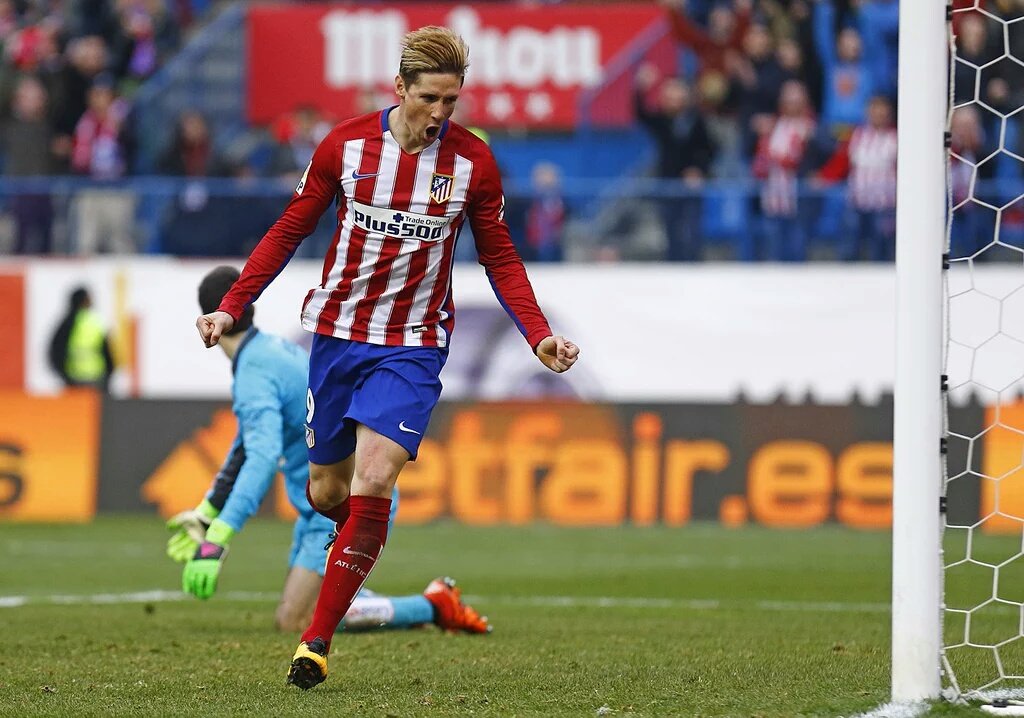 potro8_'s tweet image. 100