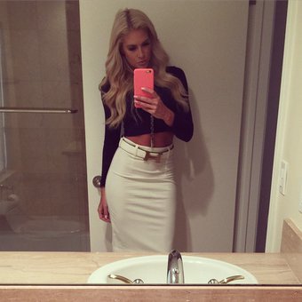 Barbie_BlankRP's tweet photo. Selfie https://t.co/tzuQIhlCGn