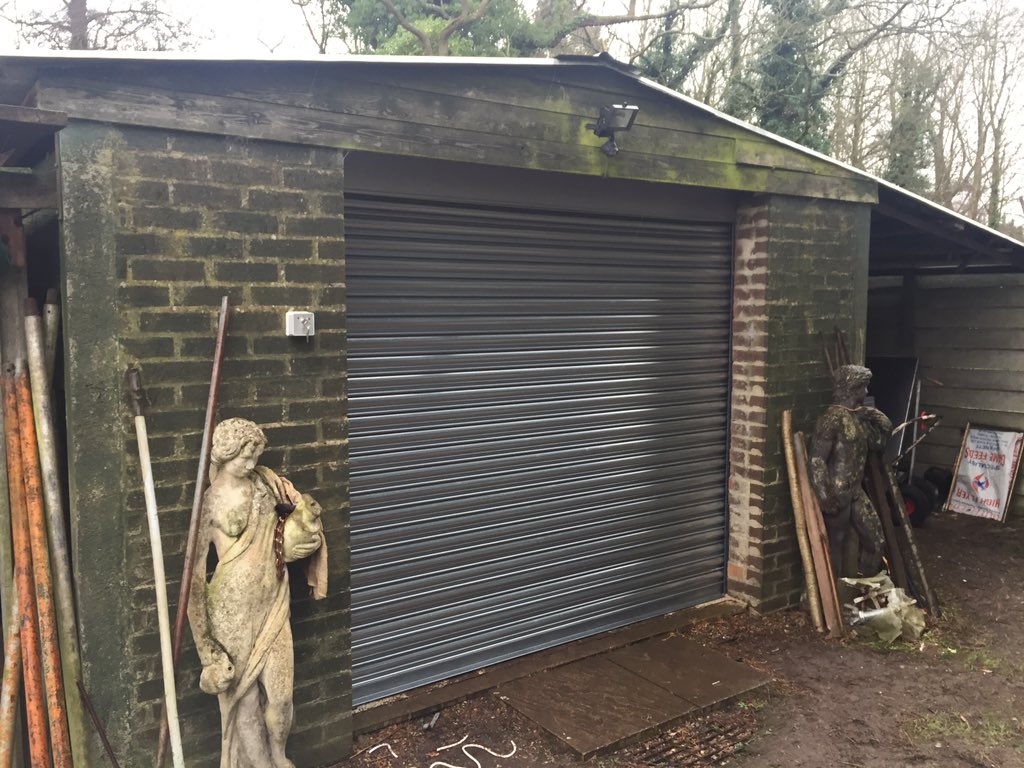 YLGDMLtd's tweet photo. Old glideroll manual door out and new electric galv shutter installed with keyswitch. https://t.co/HIANfUj7q9