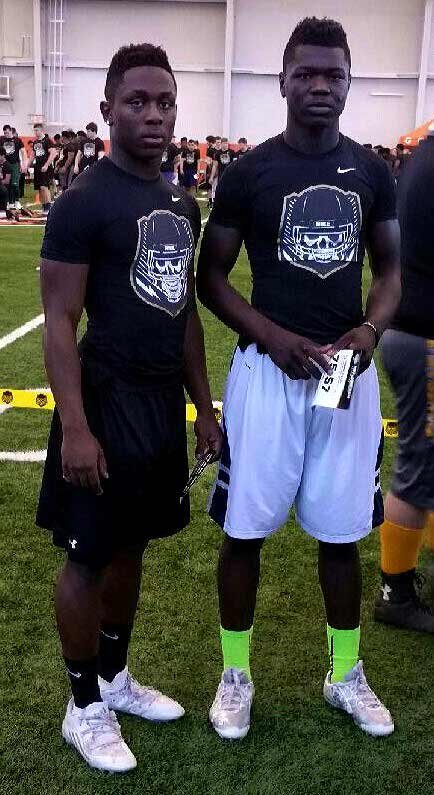 Proud of <a href="/jyozaki23/">Juwon Farri</a> &amp; @i_2lit representing <a href="/NWHSfootball/">Northwest Football</a> in Ohio. Thank you <a href="/ReemDaBarber/">Reem The Barber</a> for getting them there!